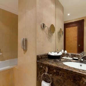 Junior King Suite